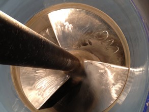Pędnik wodnorzutowy promu naprawiony z użyciem materiału Belzona 1111 (Super Metal) i zabezpieczony materiałem Belzona 1341 (Supermetalglide)