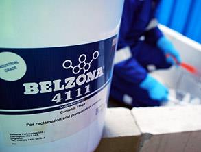 Confezione di Belzona 4111 (Magma-Quartz)