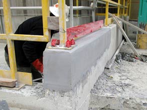 Mur reconstruit avec Belzona 4154 et Belzona 4111 utilisé comme revêtement de finition. 