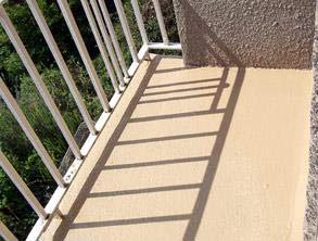 Balcone riparato rivestito con Belzona 5811 (Immersion Grade) per l'impermeabilizzazione a lungo termine